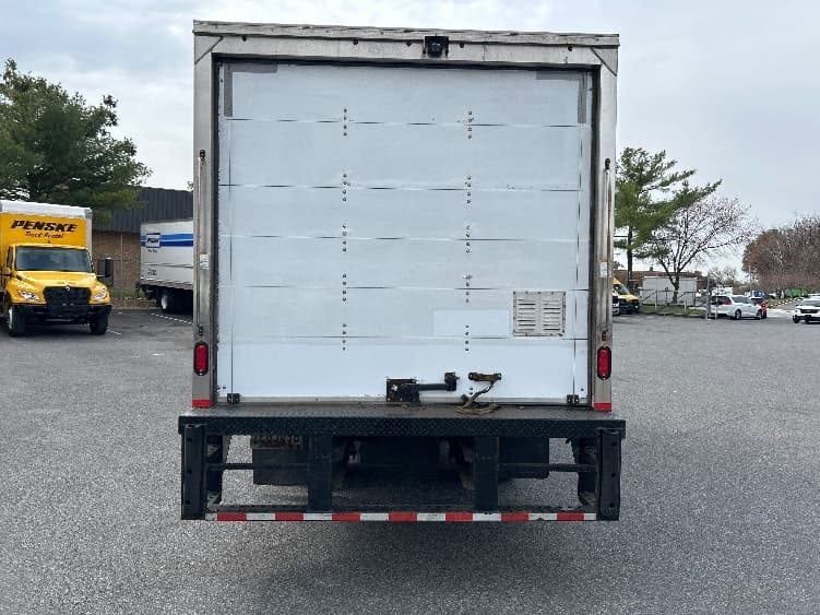 2021 Isuzu NPR in Essex, MD — photo 7