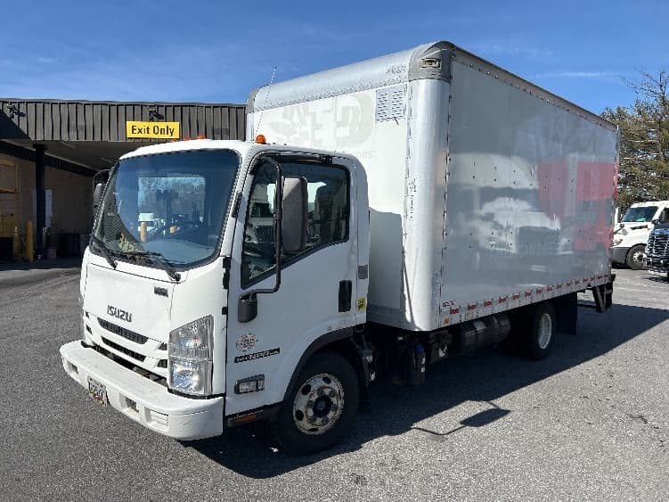 2021 Isuzu NPR in Essex, MD — photo 3