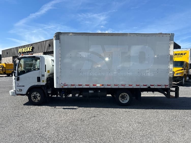 2021 Isuzu NPR in Essex, MD — photo 4