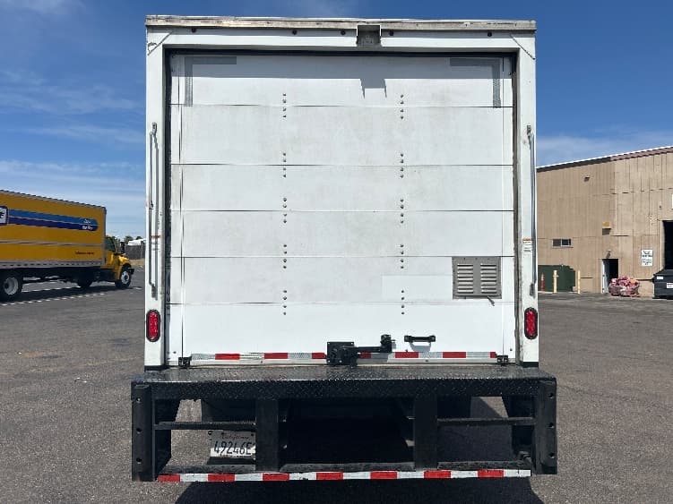 2022 Isuzu NPR in Fontana, CA — photo 7