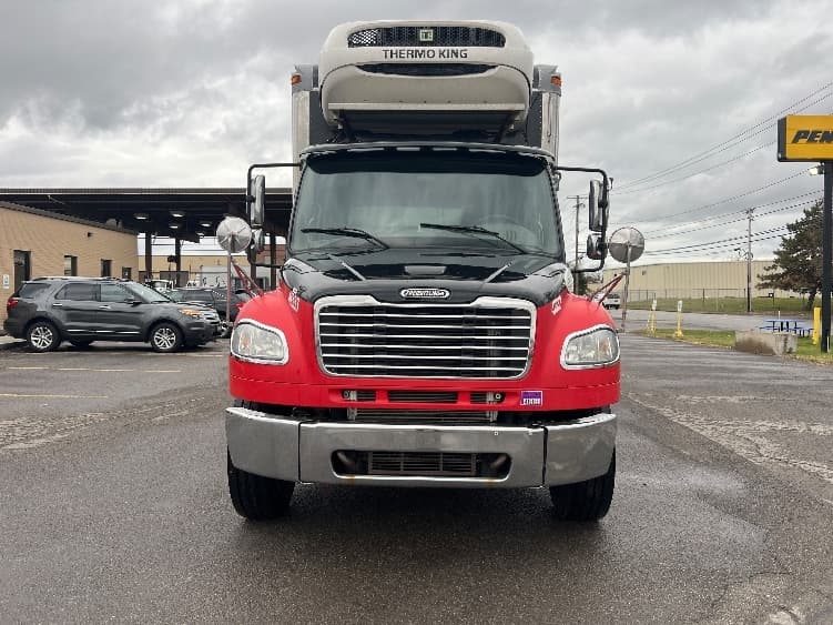 2018 Freightliner M2 106 in Rochester, NY — photo 2