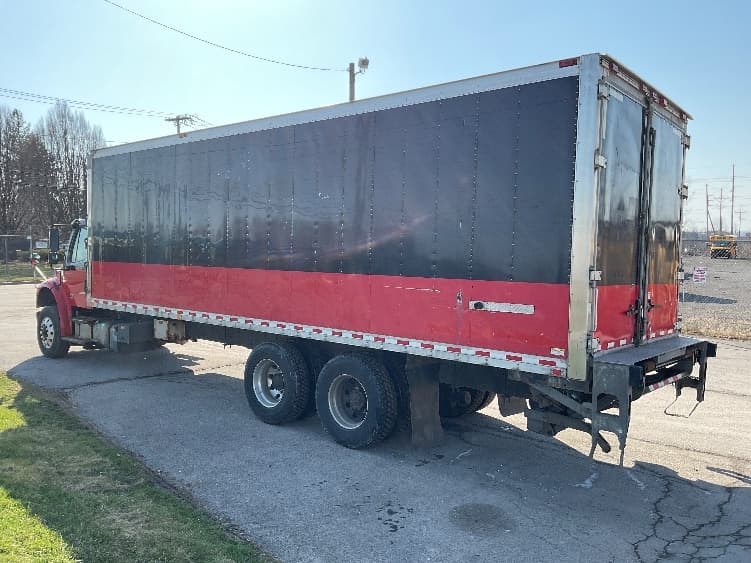 2018 Freightliner M2 106 in Plymouth, MI — photo 6
