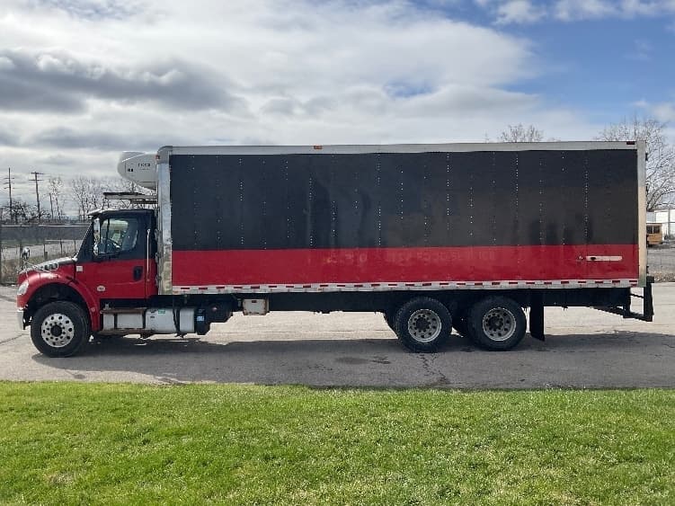 2018 Freightliner M2 106 in Chicago (Melrose Park), IL — photo 4