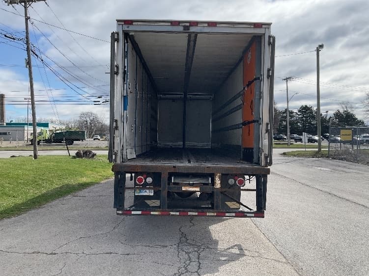 2018 Freightliner M2 106 in Chicago (Melrose Park), IL — photo 8