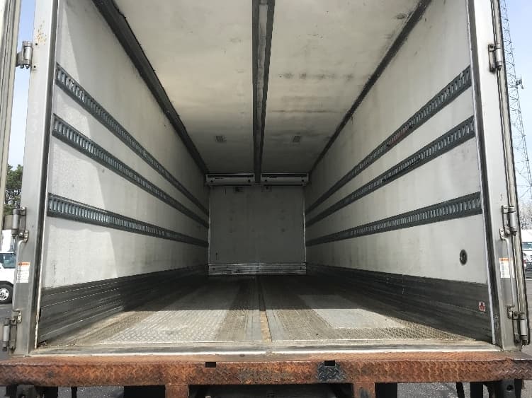 2018 Freightliner M2 106 in Canton, OH — photo 8