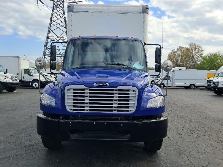 2022 Freightliner M2 106 in Greensboro, NC — photo 2