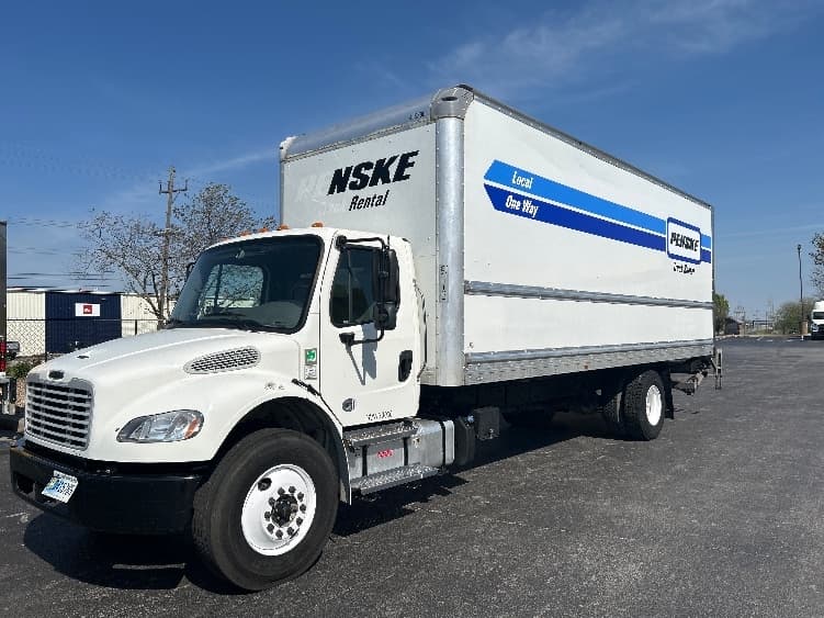 2022 Freightliner M2 106 in Springfield, MO — photo 3