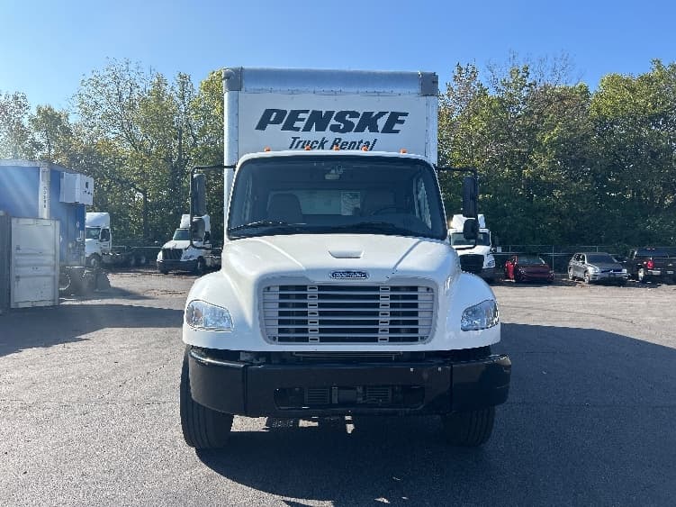 2022 Freightliner M2 106 in Obetz, OH — photo 2