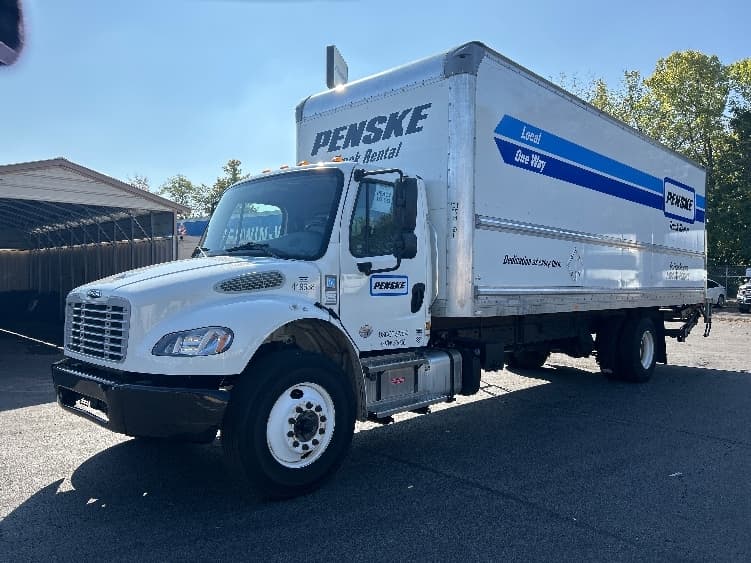 2022 Freightliner M2 106 in Obetz, OH — photo 3