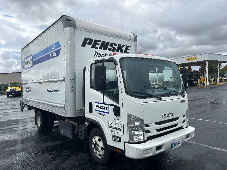 2022 Isuzu NPR