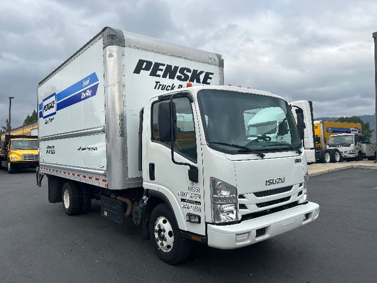 2022 Isuzu NPR