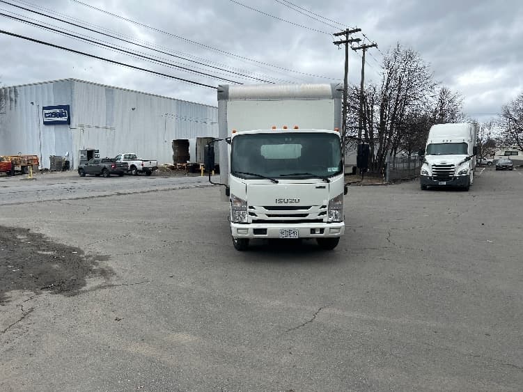 2022 Isuzu NPR in Albany, NY — photo 2