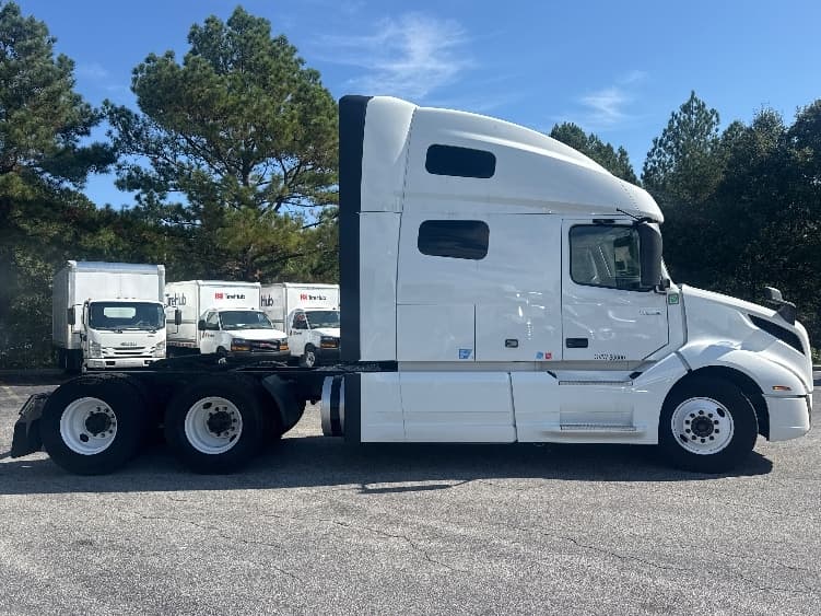 2022 Volvo VNL 760 in Atlanta (Conyers), GA — photo 8