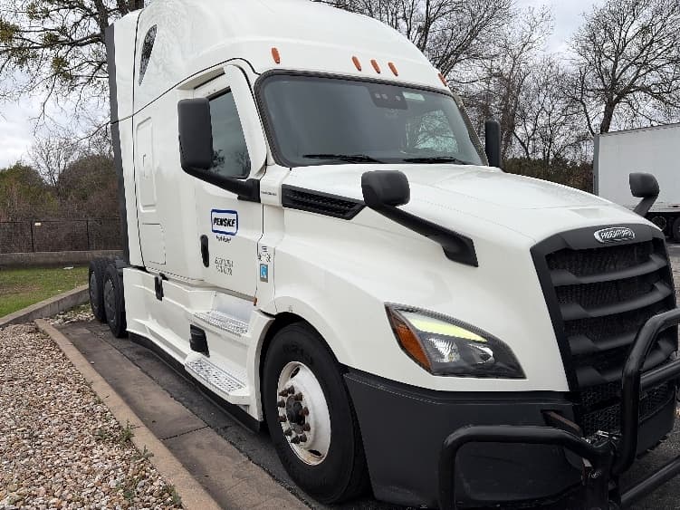 2023 Freightliner
