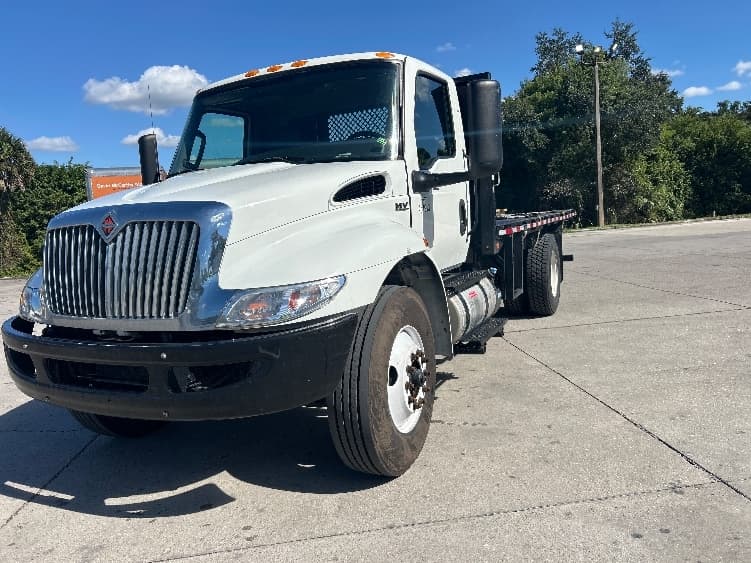 2023 International MV in Tampa, FL — photo 3