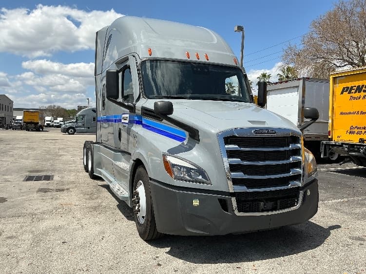 2023 Freightliner