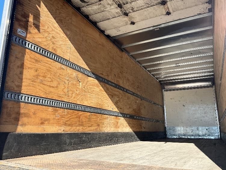 2023 International MV in Wilkes Barre, PA — photo 10