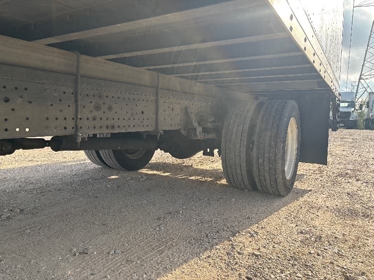 2022 Isuzu NRR in Dallas, TX — photo 5