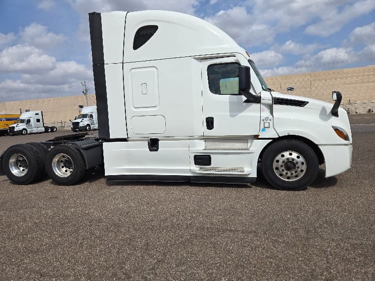 2022 Freightliner