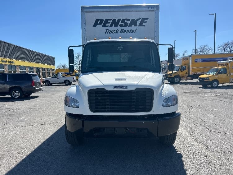 2023 Freightliner M2 106 in Kansas City, MO — photo 2