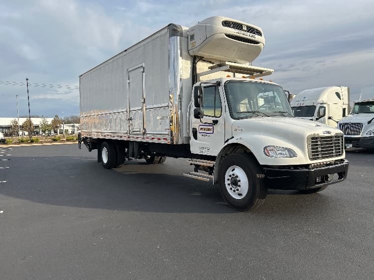 2023 Freightliner M2 106