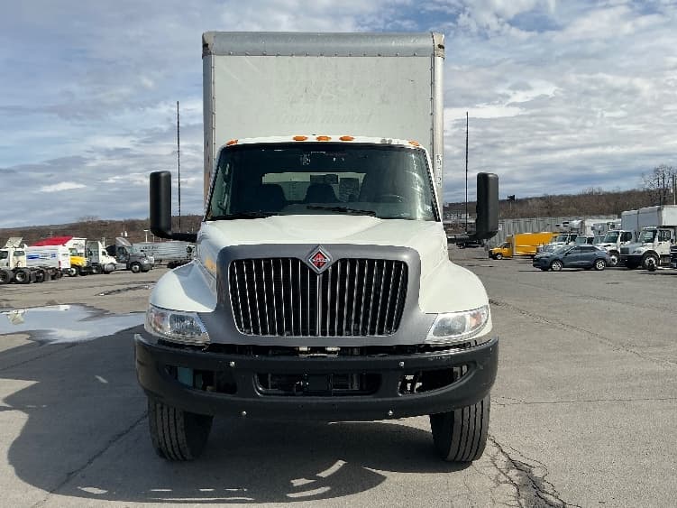 2023 International MV in Wilkes Barre, PA — photo 2