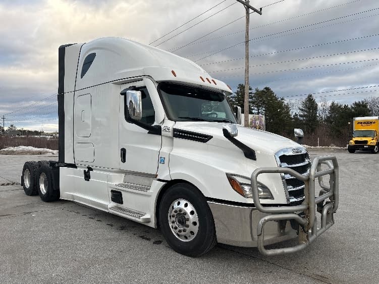 2023 Freightliner