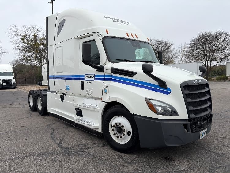 2023 Freightliner