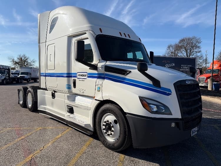2023 Freightliner