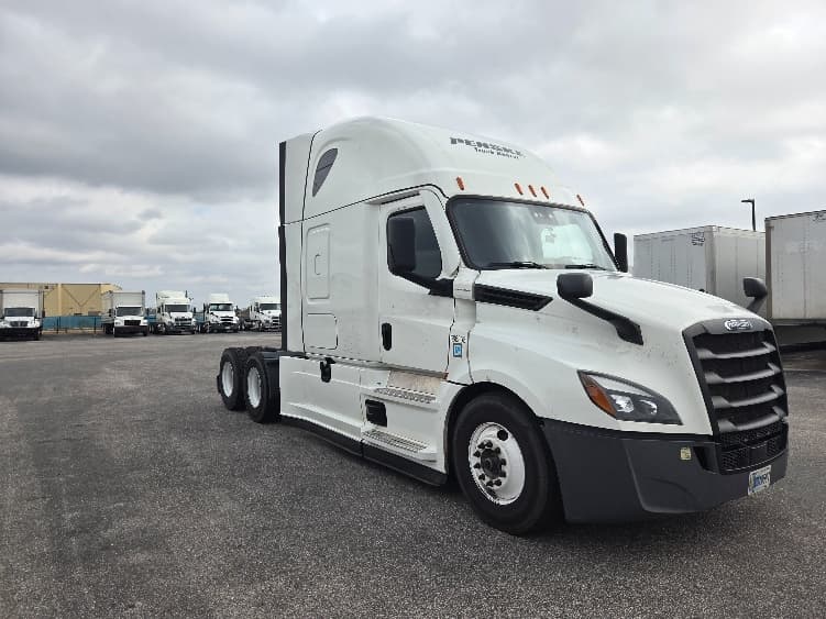 2023 Freightliner