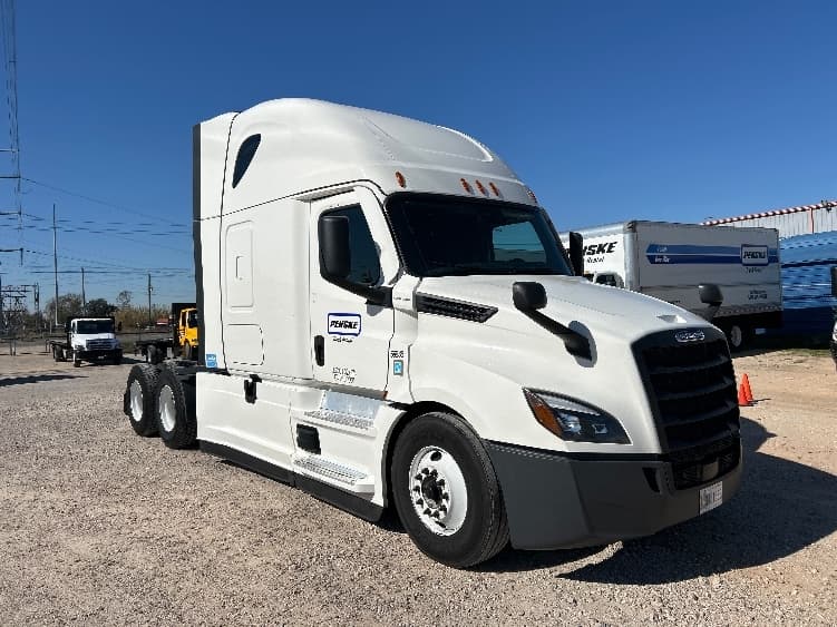 2023 Freightliner