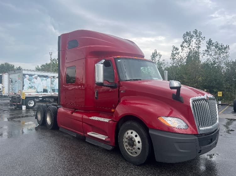 2019 International LT