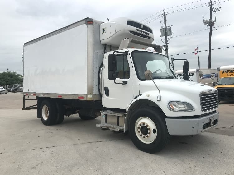 2016 Freightliner M2 106