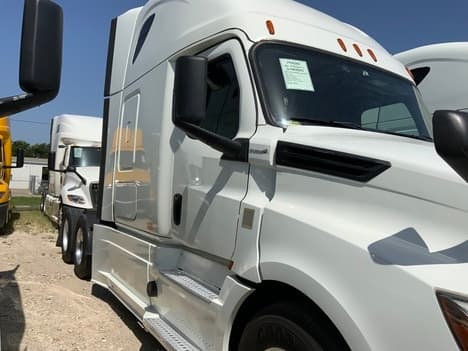 2020 Freightliner Cascadia in Rockwall, TX — photo 8