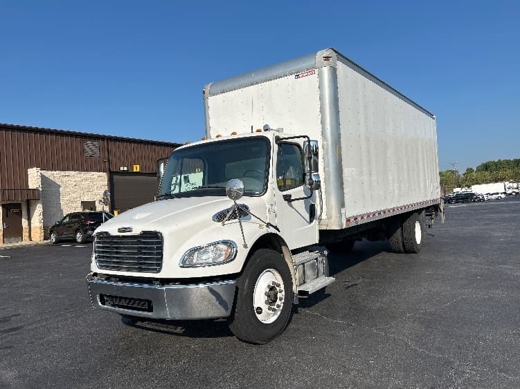 2019 Freightliner M2 106