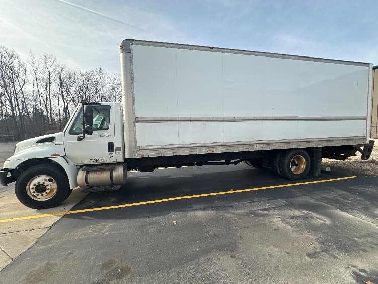 2014 International 4300 in Bloomington, IN — photo 4