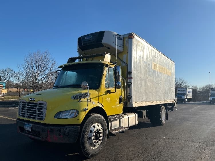 2006 Freightliner M2 106 in Chicopee, MA — photo 3