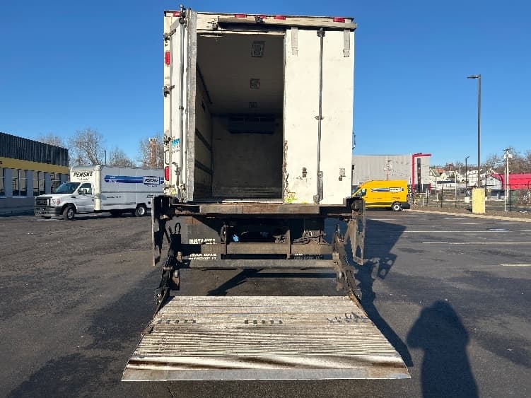 2006 Freightliner M2 106 in Chicopee, MA — photo 9