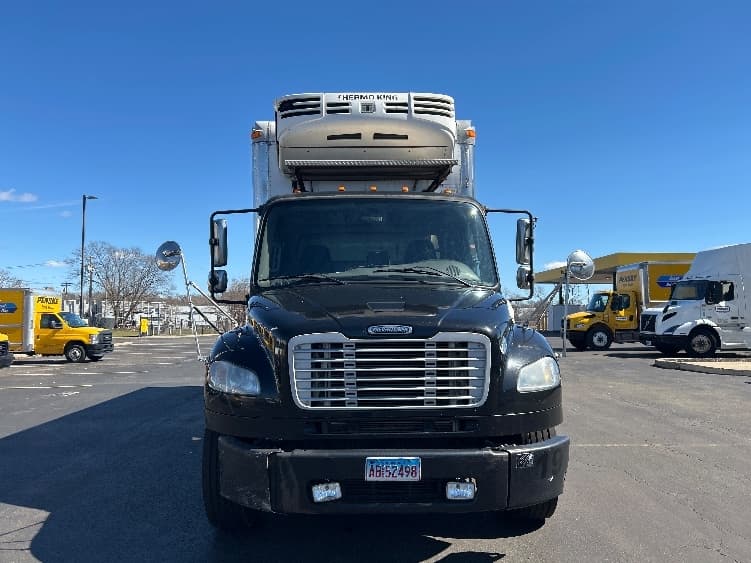 2010 Freightliner M2 106 in Chicopee, MA — photo 2