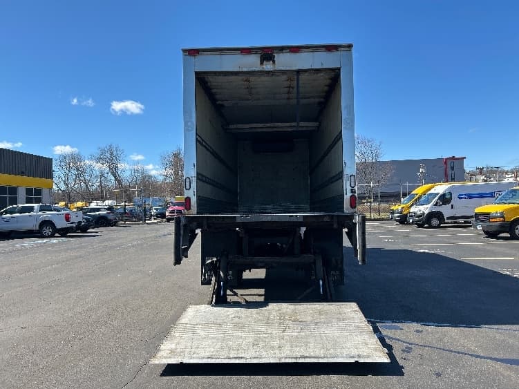 2010 Freightliner M2 106 in Chicopee, MA — photo 9