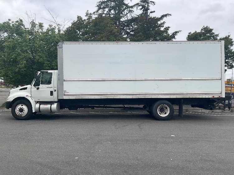 2014 International 4300 in Hayward, CA — photo 4