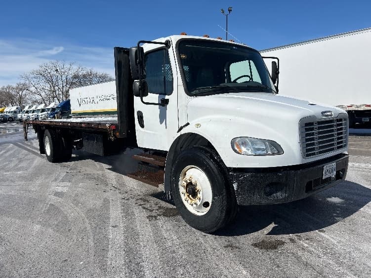 2018 Freightliner M2 106