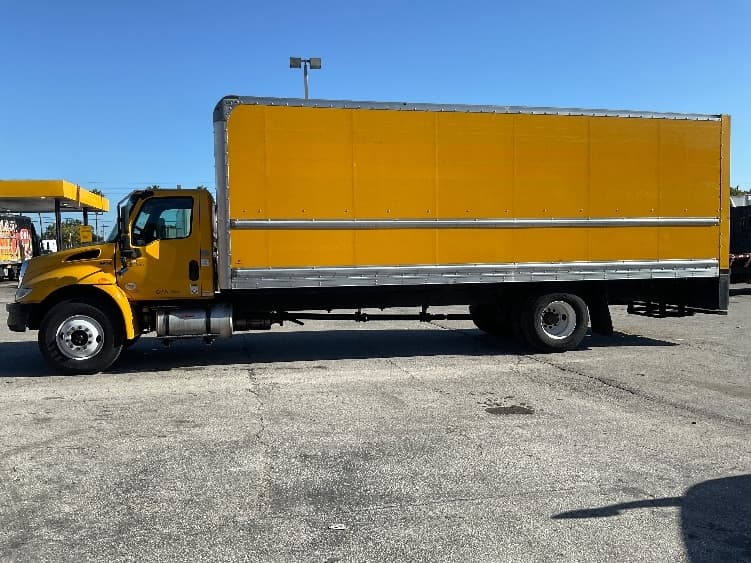 2021 International MV in Medley, FL — photo 4
