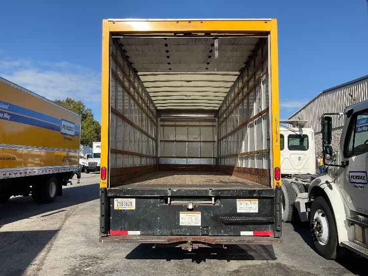 2021 International MV in Medley, FL — photo 8