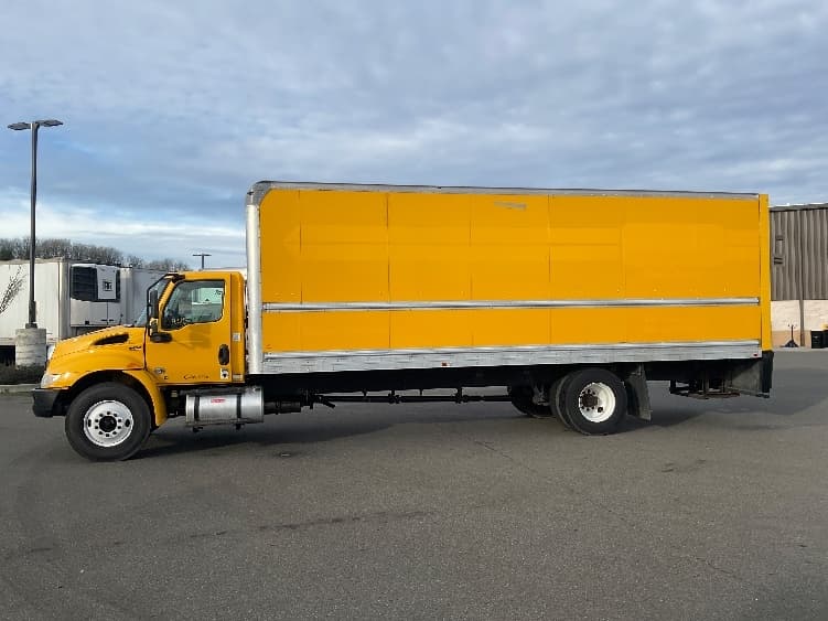 2021 International MV in Everett, WA — photo 4