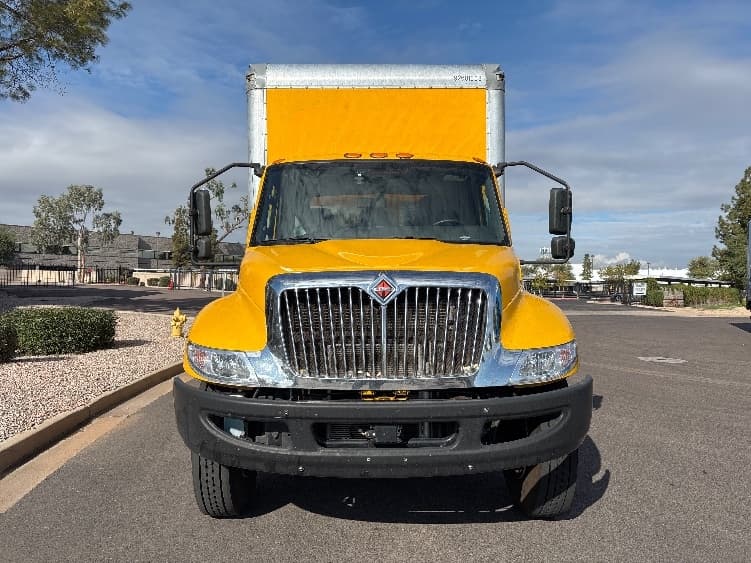 2021 International MV in Phoenix, AZ — photo 2