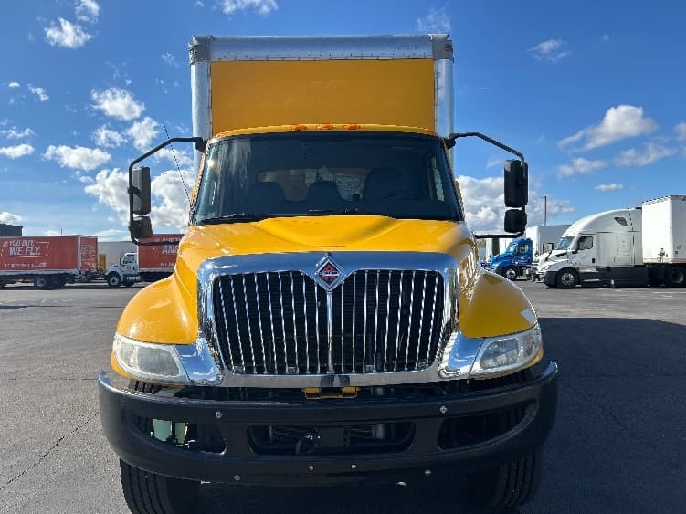 2021 International MV in Phoenix, AZ — photo 2