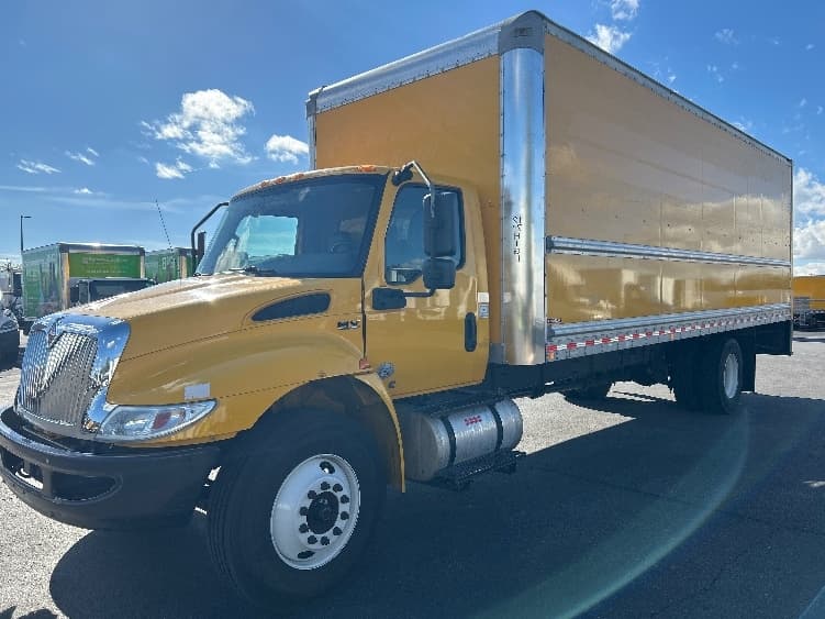 2021 International MV in Phoenix, AZ — photo 3