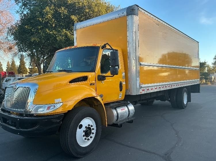 2021 International MV in Sacramento, CA — photo 3