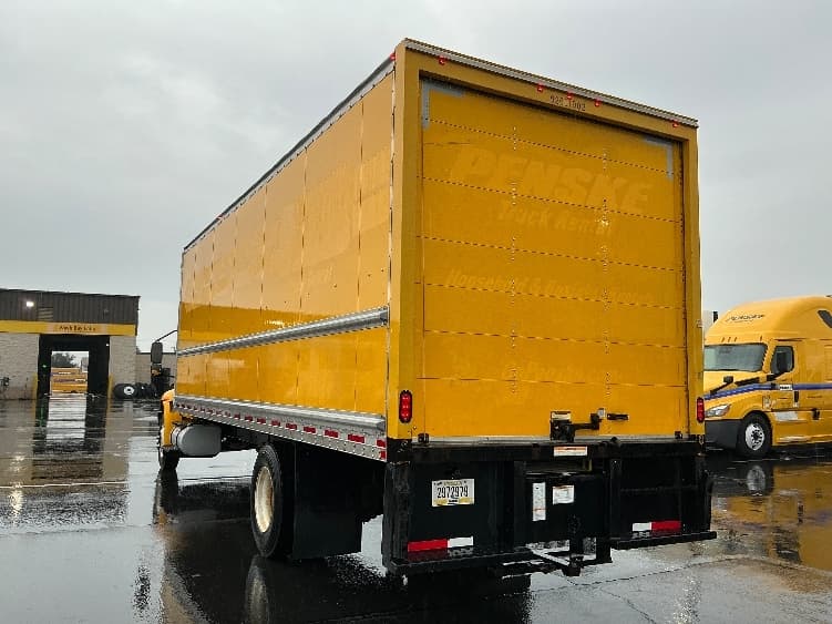 2021 International MV in Sacramento, CA — photo 6